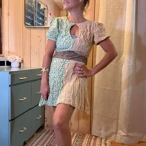 Valija Gitana Floral‎ Patchwork Mini Dress Small Spring Farmhouse Cottagecore